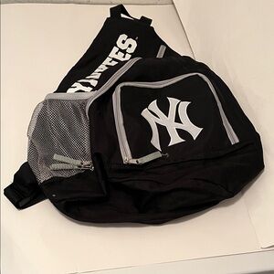 New York Yankees Black sling  Bag
